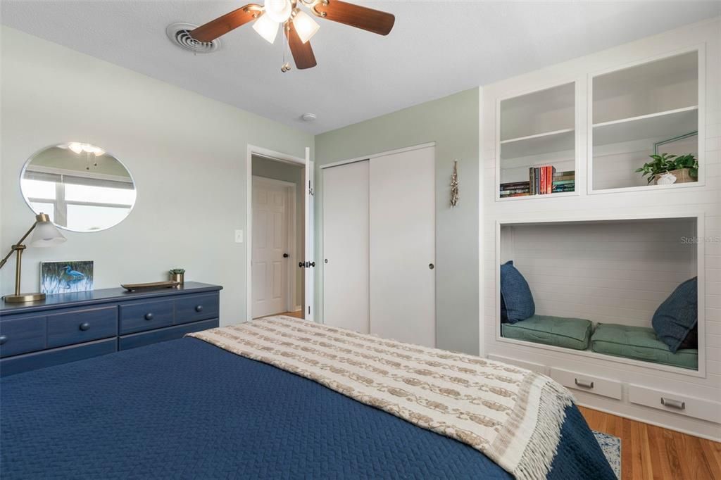 For Sale: $699,000 (4 beds, 2 baths, 2972 Square Feet)