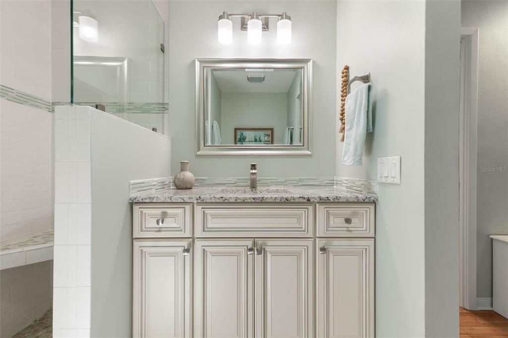 For Sale: $699,000 (4 beds, 2 baths, 2972 Square Feet)
