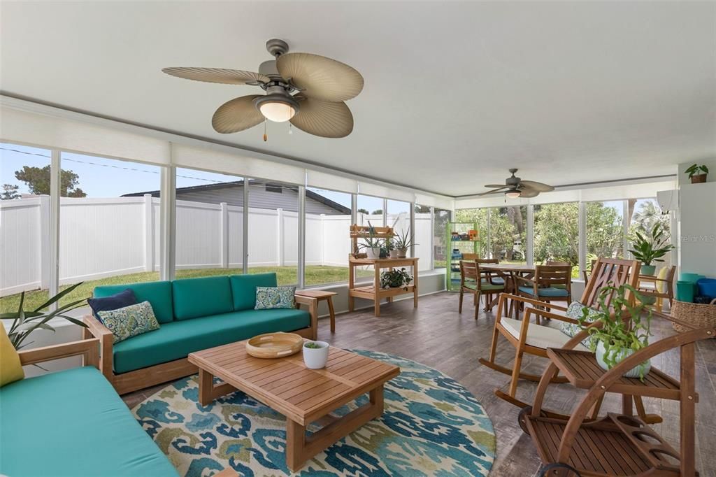 For Sale: $699,000 (4 beds, 2 baths, 2972 Square Feet)