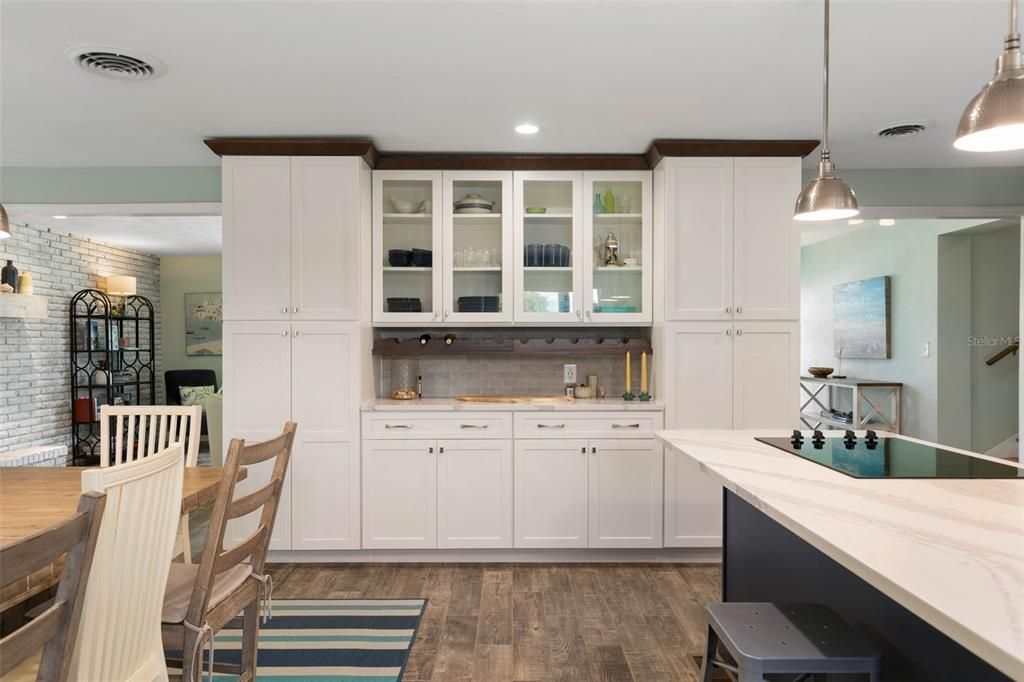 For Sale: $699,000 (4 beds, 2 baths, 2972 Square Feet)