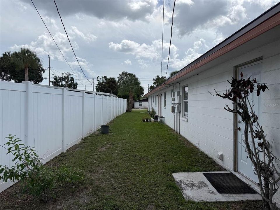 For Sale: $299,900 (0 beds, 0 baths, 1600 Square Feet)