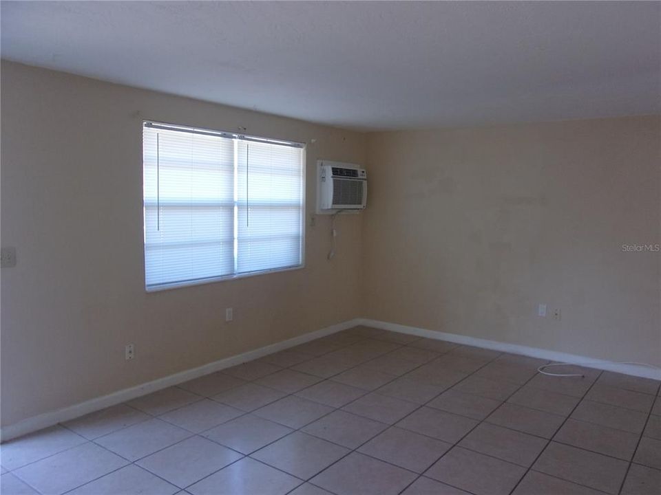 For Sale: $299,900 (0 beds, 0 baths, 1600 Square Feet)