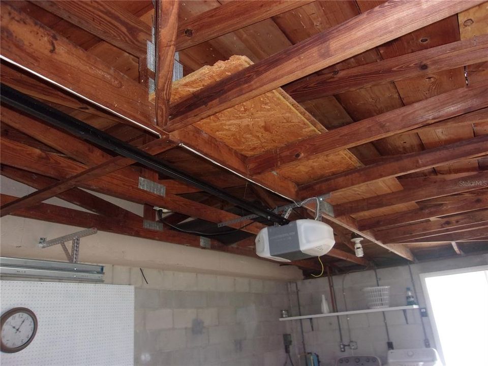 For Sale: $299,900 (0 beds, 0 baths, 1600 Square Feet)