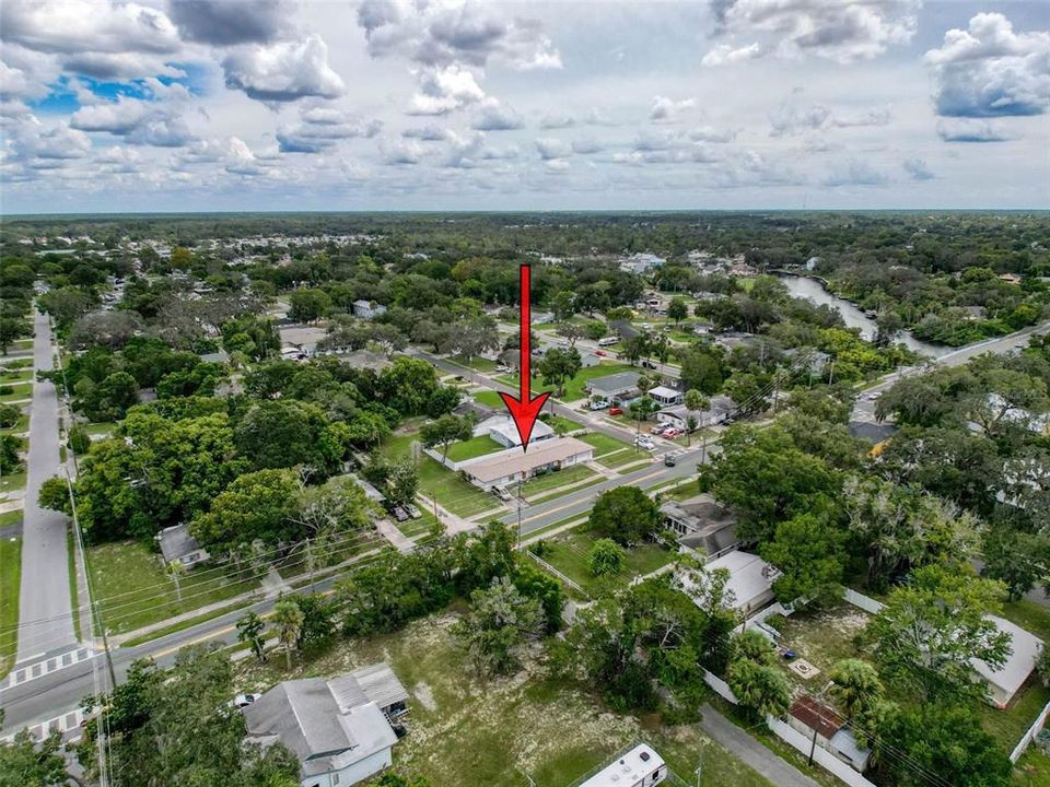 For Sale: $299,900 (0 beds, 0 baths, 1600 Square Feet)