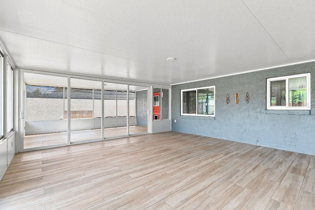 На продажу: $529,000 (3 спален, 2 ванн, 2047 Квадратных фут)