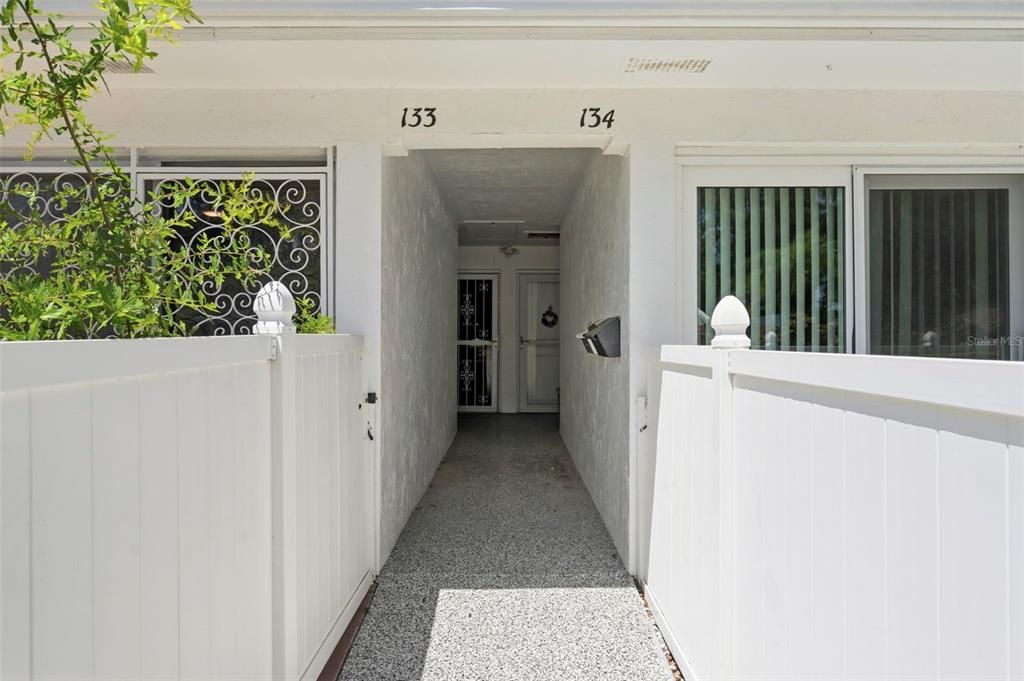En Venta: $179,900 (2 camas, 2 baños, 1270 Pies cuadrados)