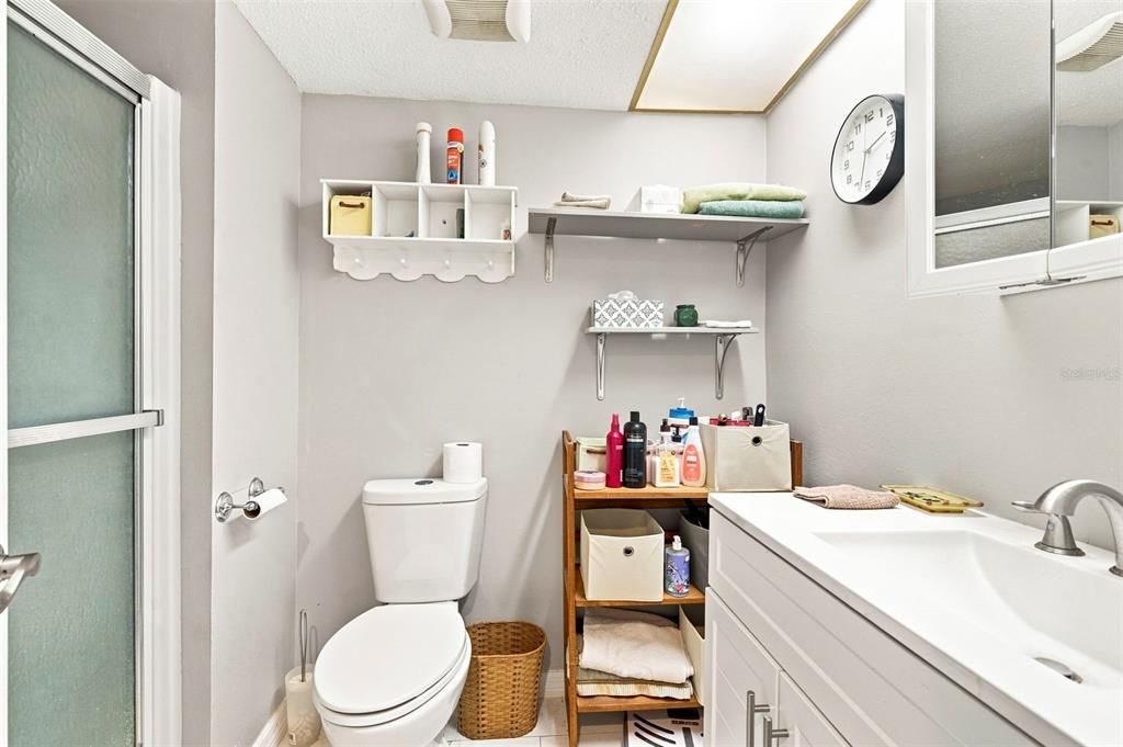 En Venta: $179,900 (2 camas, 2 baños, 1270 Pies cuadrados)