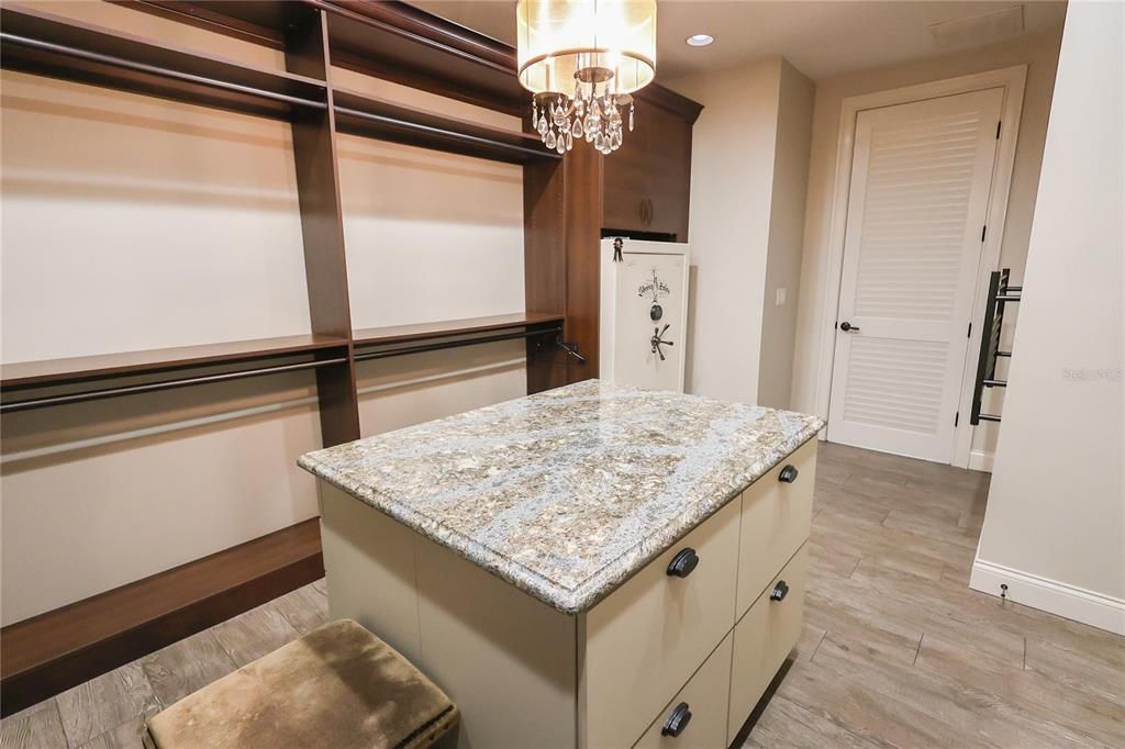 For Sale: $1,399,900 (4 beds, 3 baths, 3309 Square Feet)
