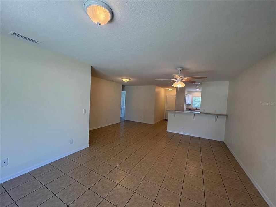 For Sale: $399,900 (6 beds, 0 baths, 2282 Square Feet)