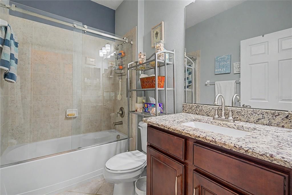 For Sale: $425,000 (3 beds, 2 baths, 1973 Square Feet)