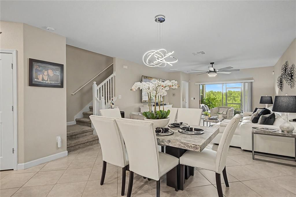 For Sale: $350,000 (2 beds, 2 baths, 1747 Square Feet)