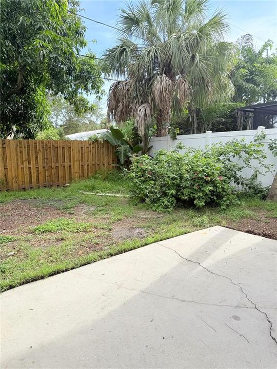 For Rent: $2,150 (2 beds, 1 baths, 1107 Square Feet)