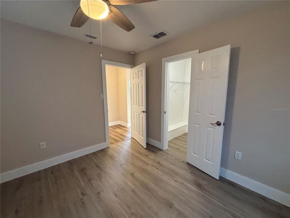 For Sale: $224,900 (2 beds, 2 baths, 1130 Square Feet)