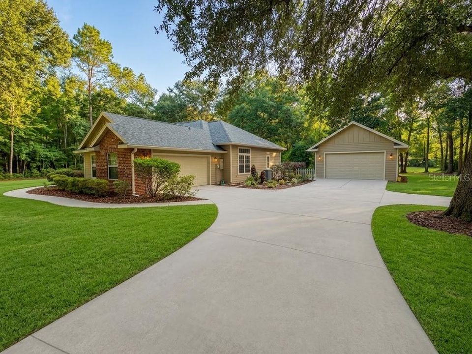 For Sale: $749,000 (4 beds, 2 baths, 2449 Square Feet)