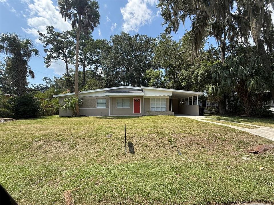 For Sale: $193,000 (3 beds, 1 baths, 1176 Square Feet)
