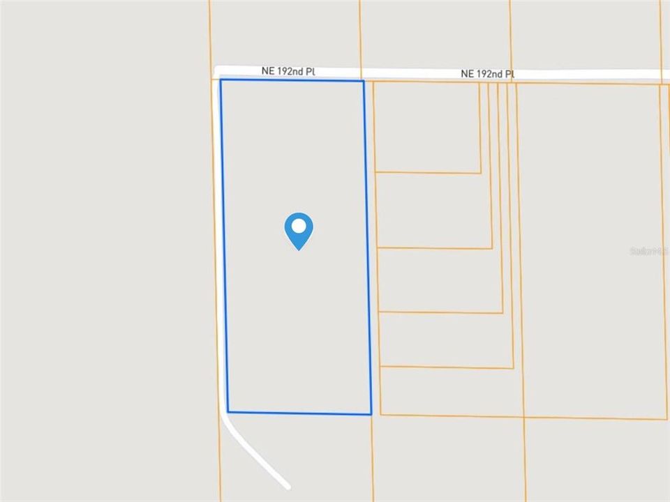 На продажу: $135,000 (5.01 acres)