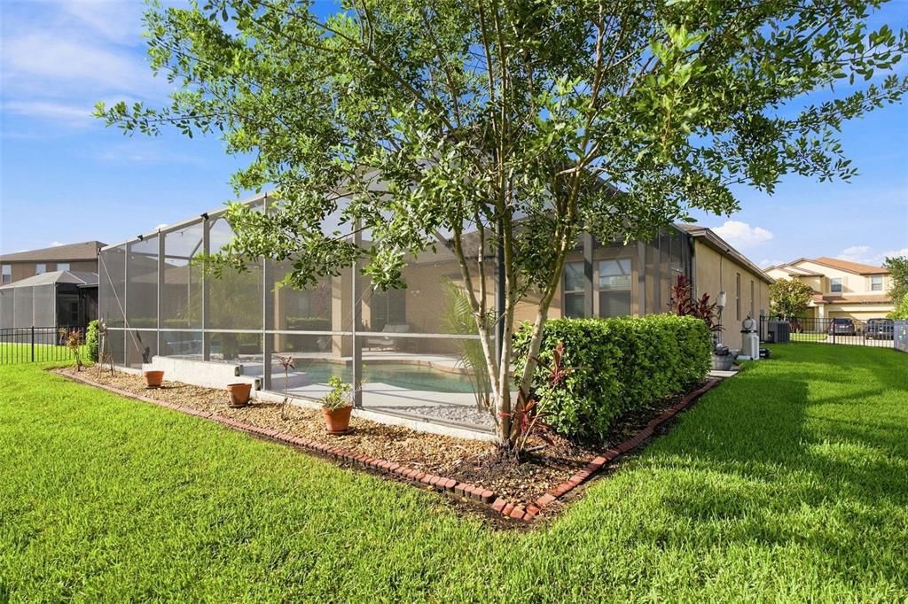 For Sale: $420,000 (3 beds, 2 baths, 1700 Square Feet)