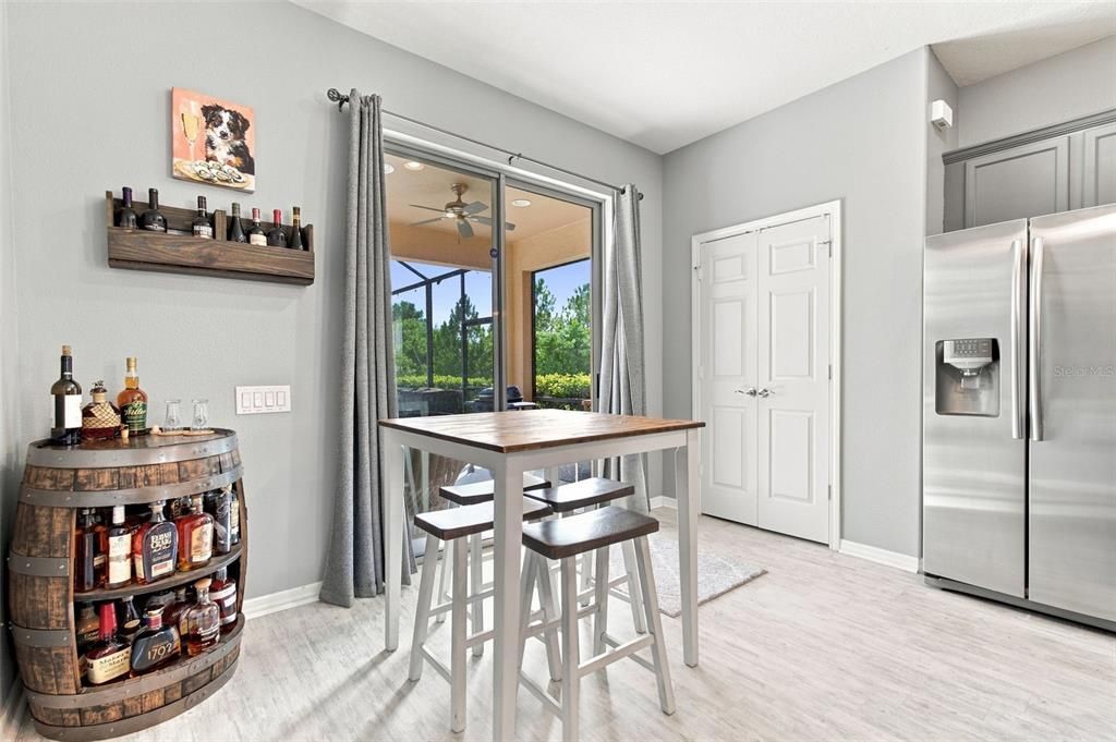 For Sale: $420,000 (3 beds, 2 baths, 1700 Square Feet)
