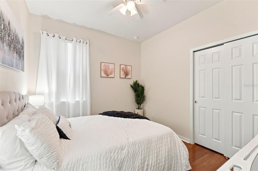 For Sale: $420,000 (3 beds, 2 baths, 1700 Square Feet)
