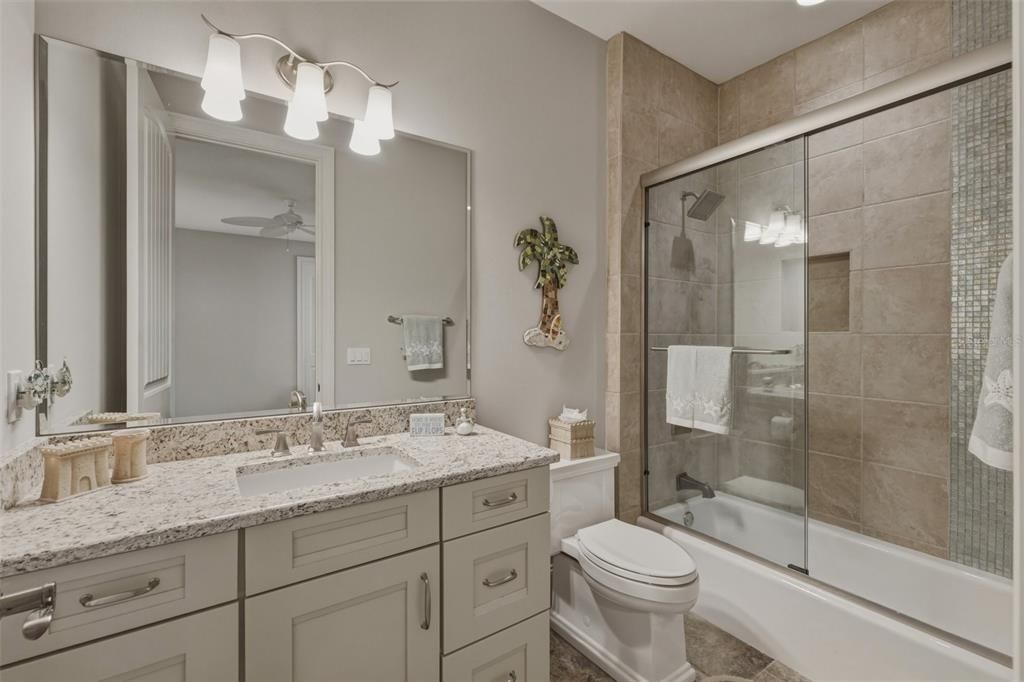 For Sale: $5,350,000 (6 beds, 5 baths, 6869 Square Feet)