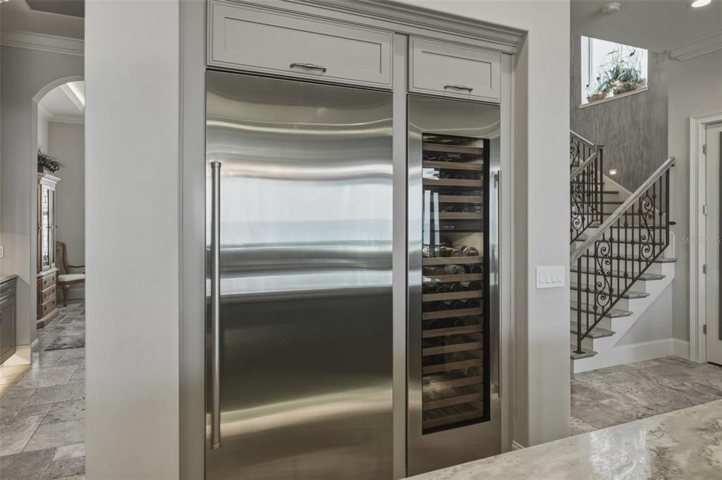 For Sale: $5,350,000 (6 beds, 5 baths, 6869 Square Feet)