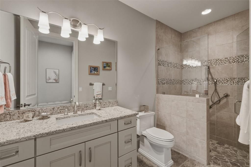 For Sale: $5,350,000 (6 beds, 5 baths, 6869 Square Feet)