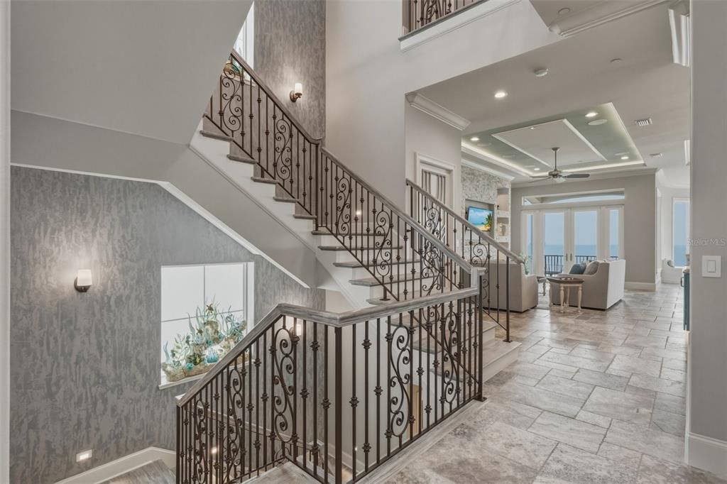 For Sale: $5,350,000 (6 beds, 5 baths, 6869 Square Feet)