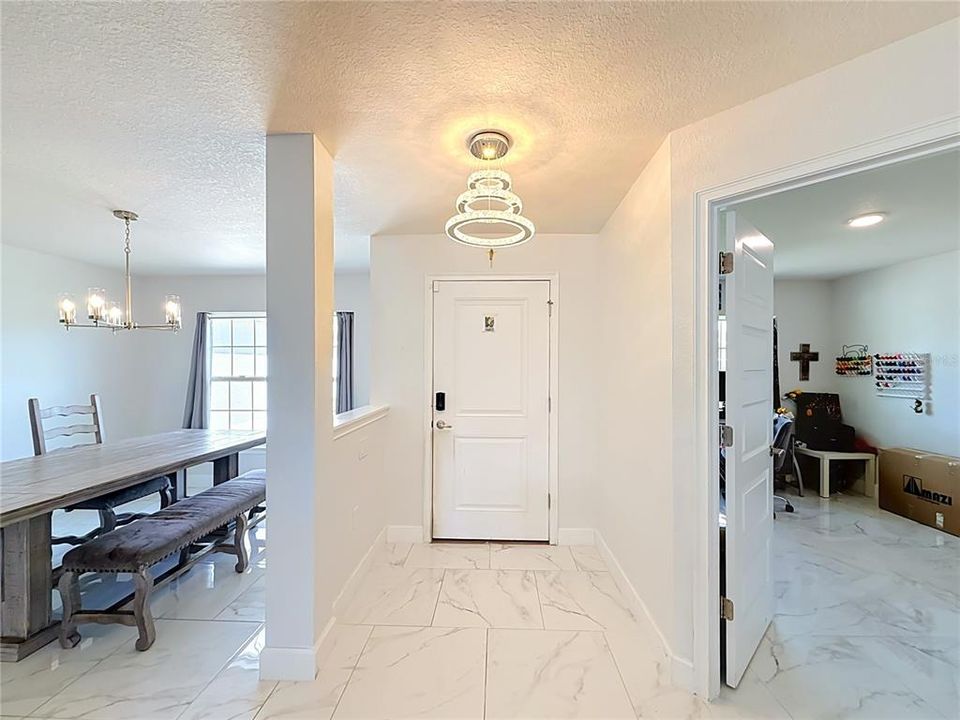 For Sale: $400,000 (4 beds, 2 baths, 2557 Square Feet)