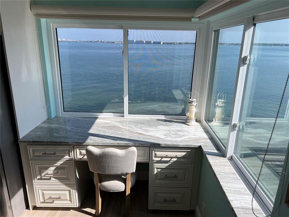For Rent: $4,800 (2 beds, 2 baths, 1315 Square Feet)
