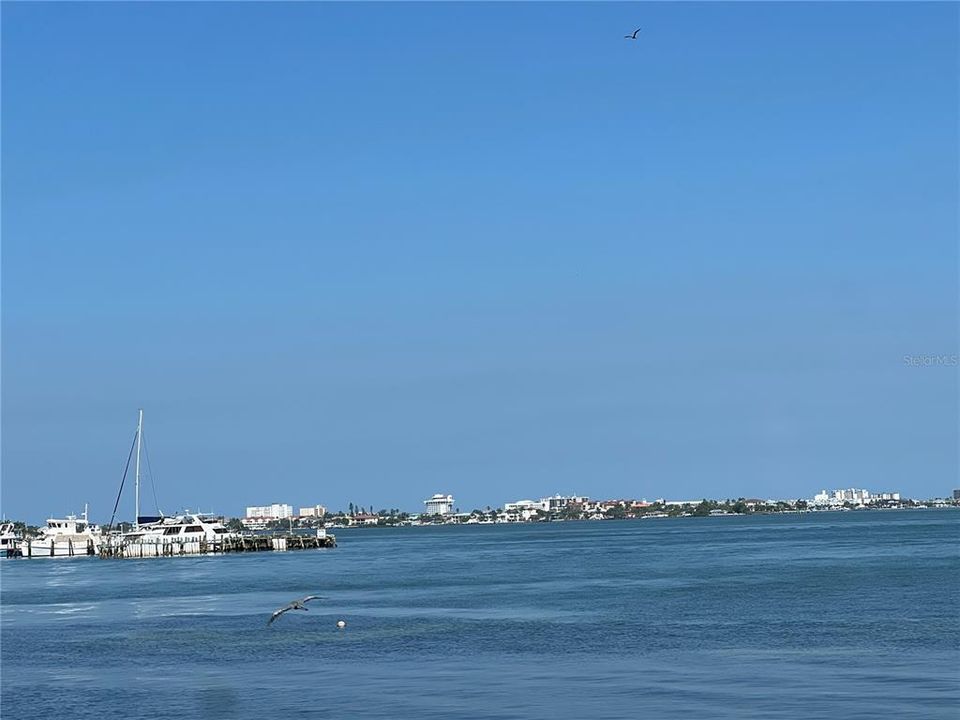 For Rent: $4,800 (2 beds, 2 baths, 1315 Square Feet)