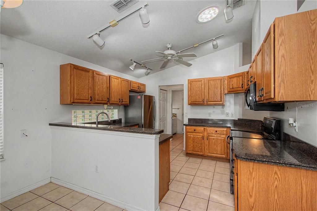 For Sale: $234,900 (3 beds, 2 baths, 1736 Square Feet)
