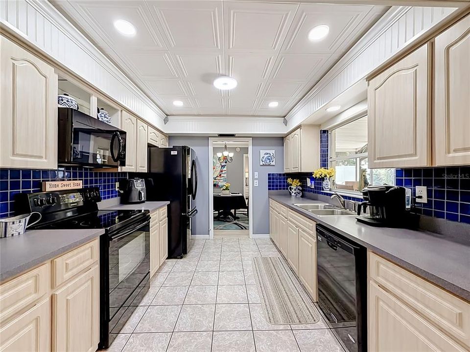 For Sale: $479,900 (3 beds, 2 baths, 1508 Square Feet)