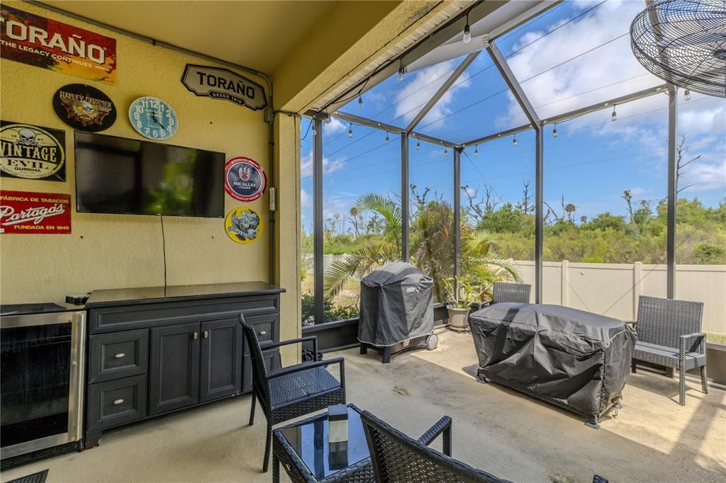 En Venta: $330,000 (3 camas, 2 baños, 1813 Pies cuadrados)
