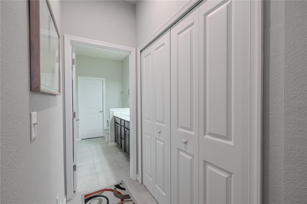 En Venta: $330,000 (3 camas, 2 baños, 1813 Pies cuadrados)