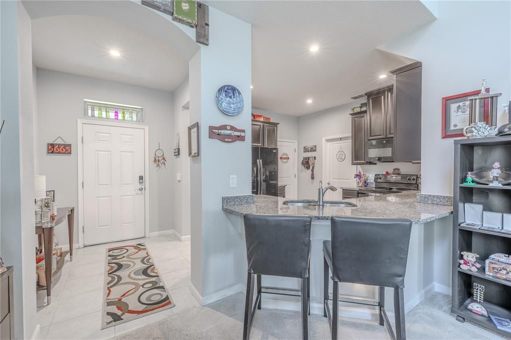 En Venta: $330,000 (3 camas, 2 baños, 1813 Pies cuadrados)