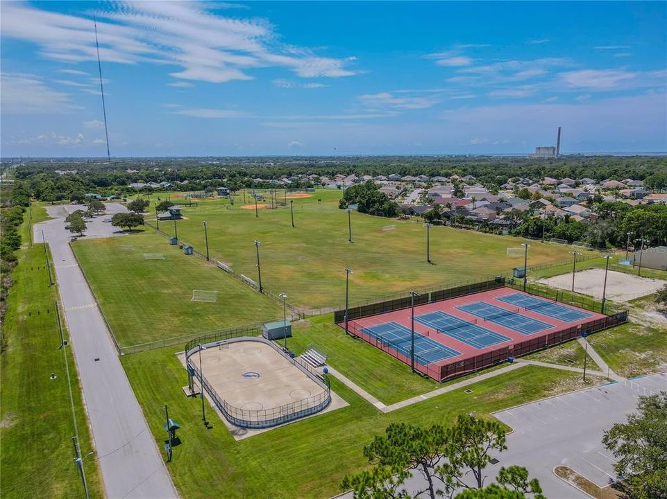 En Venta: $330,000 (3 camas, 2 baños, 1813 Pies cuadrados)