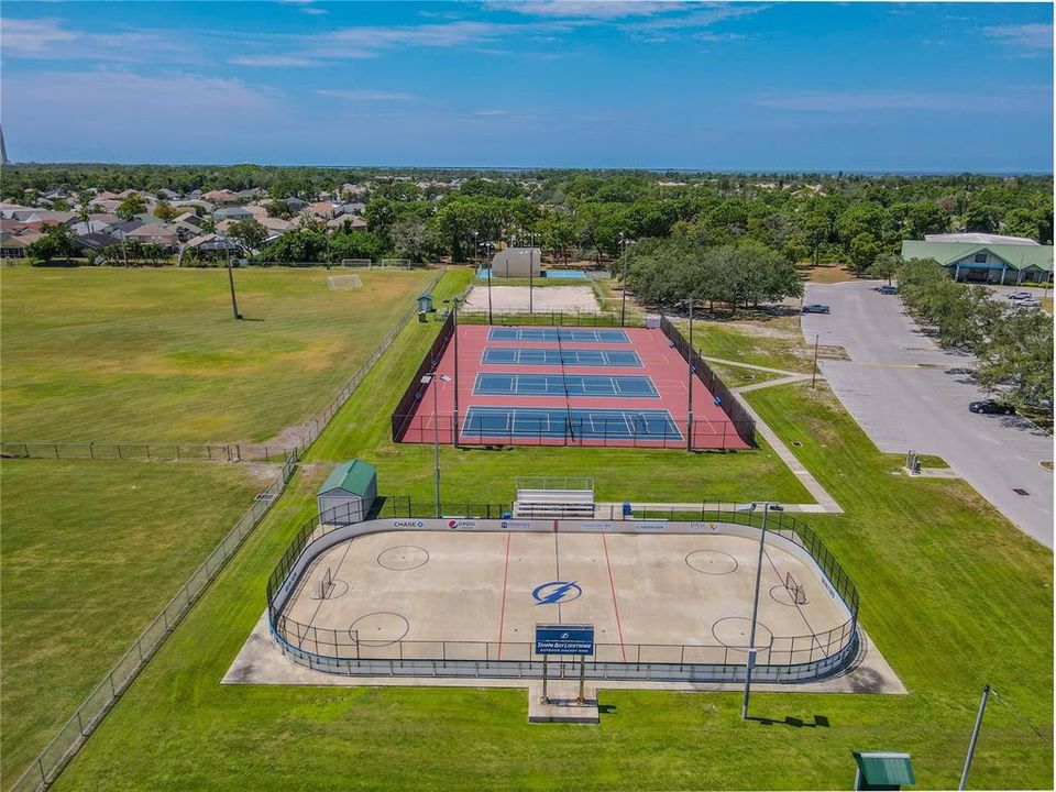 En Venta: $330,000 (3 camas, 2 baños, 1813 Pies cuadrados)