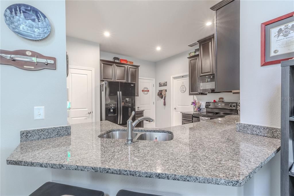 En Venta: $330,000 (3 camas, 2 baños, 1813 Pies cuadrados)