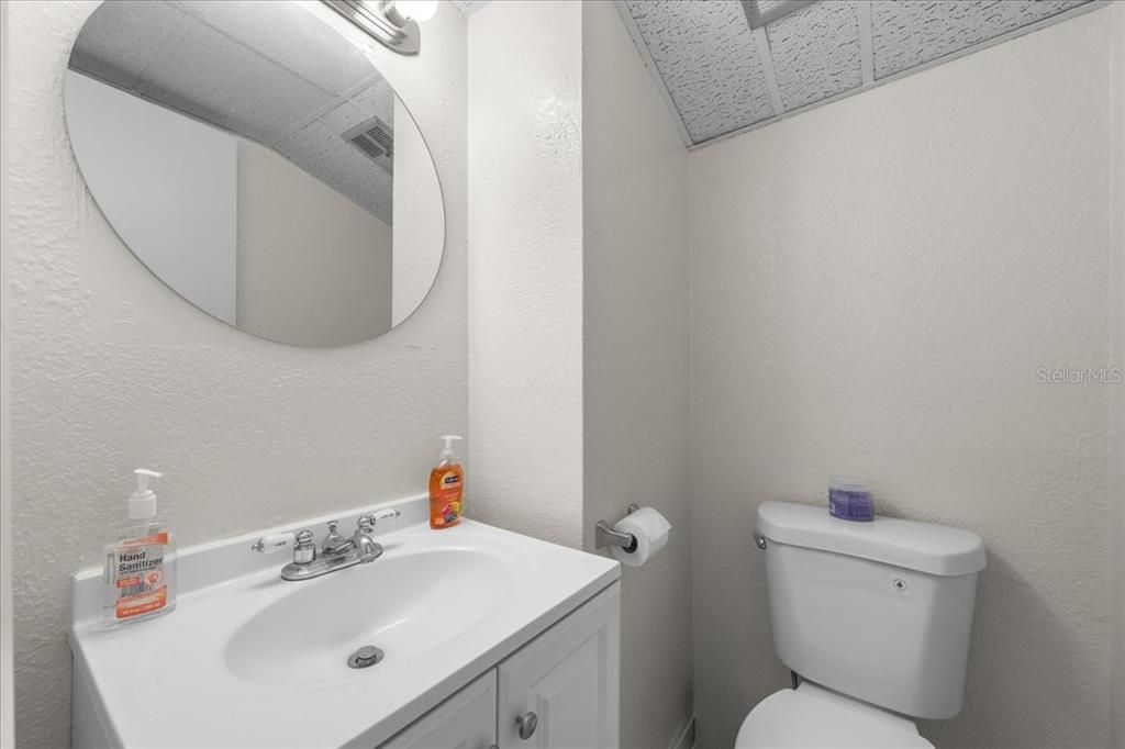 En Venta: $115,000 (2 camas, 1 baños, 924 Pies cuadrados)