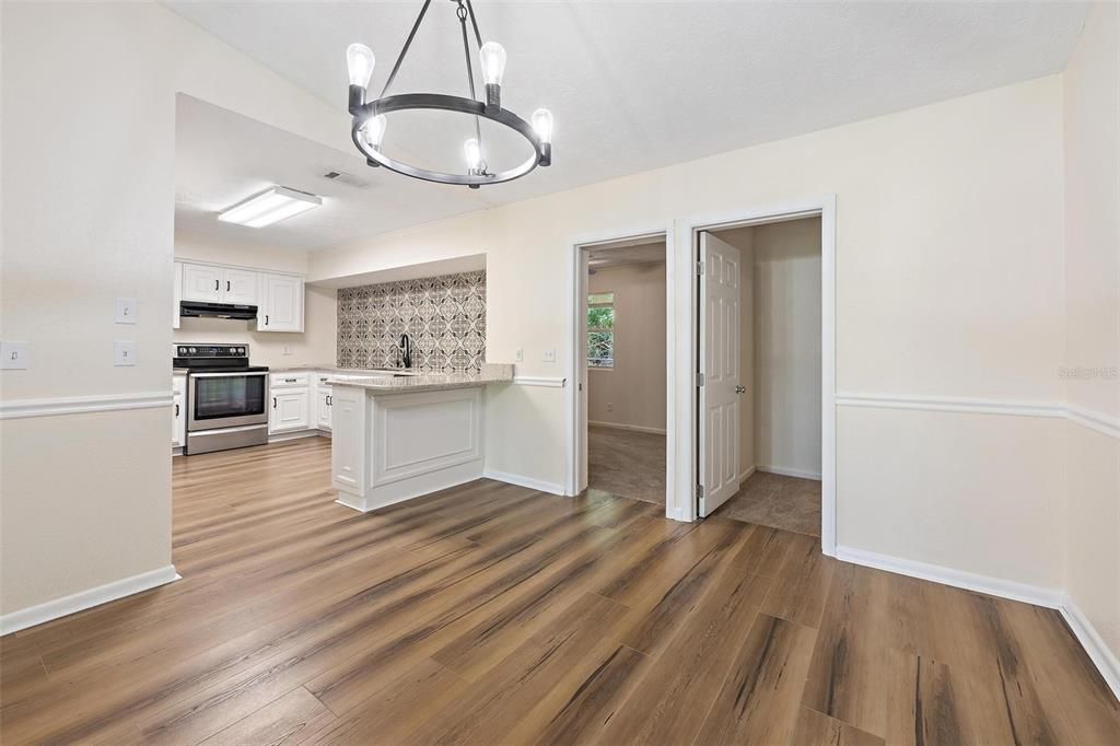For Sale: $489,000 (4 beds, 2 baths, 1685 Square Feet)