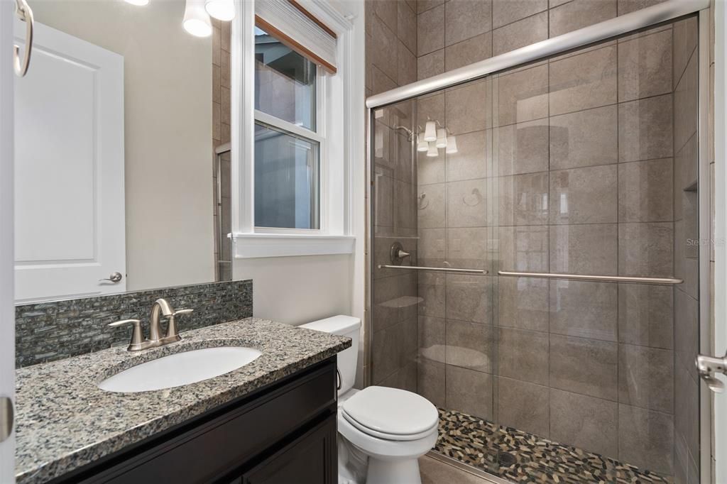 For Rent: $6,000 (5 beds, 4 baths, 4075 Square Feet)