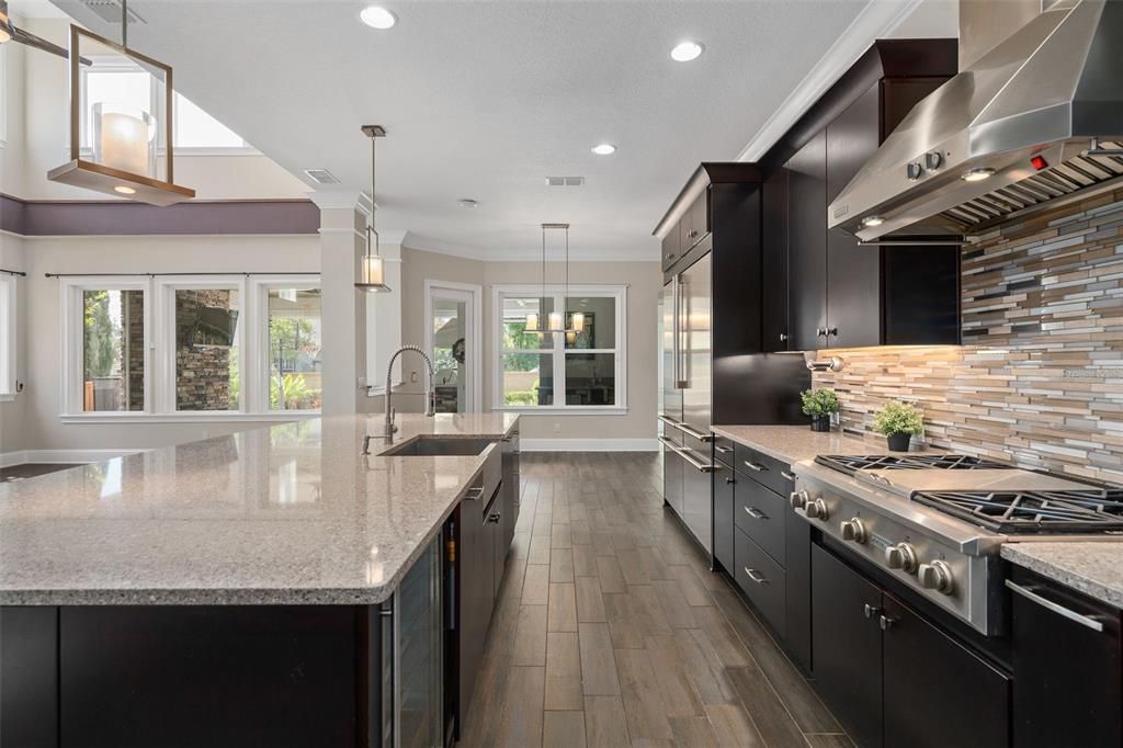 For Rent: $6,000 (5 beds, 4 baths, 4075 Square Feet)