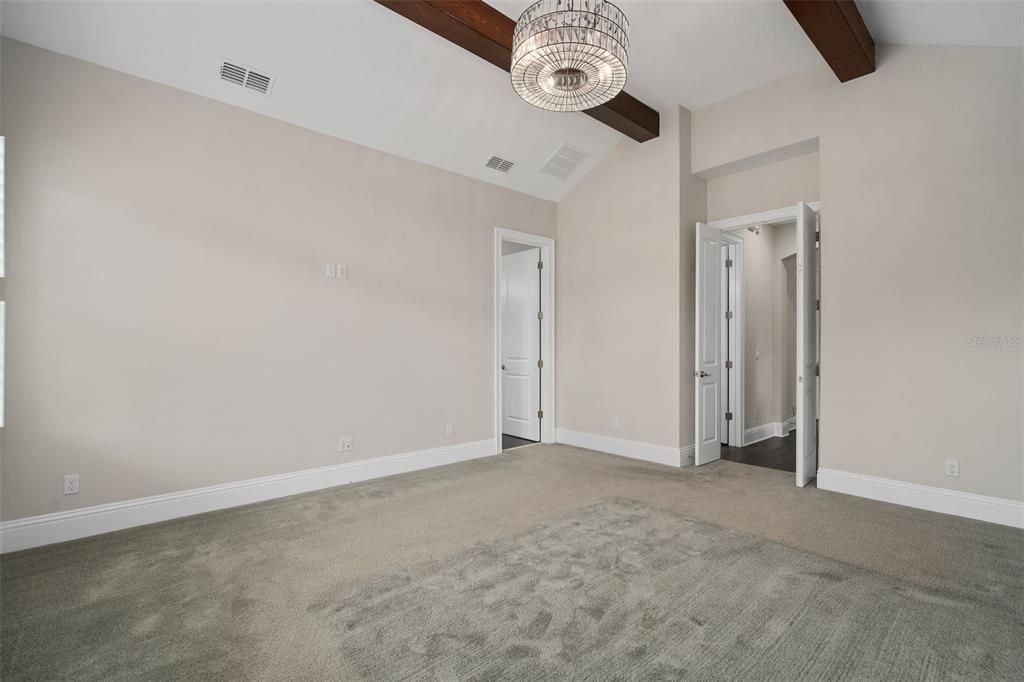 For Rent: $6,000 (5 beds, 4 baths, 4075 Square Feet)