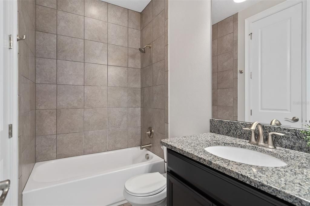For Rent: $6,000 (5 beds, 4 baths, 4075 Square Feet)
