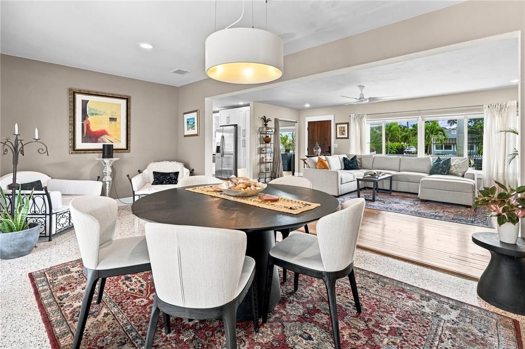 For Rent: $5,500 (3 beds, 2 baths, 1964 Square Feet)