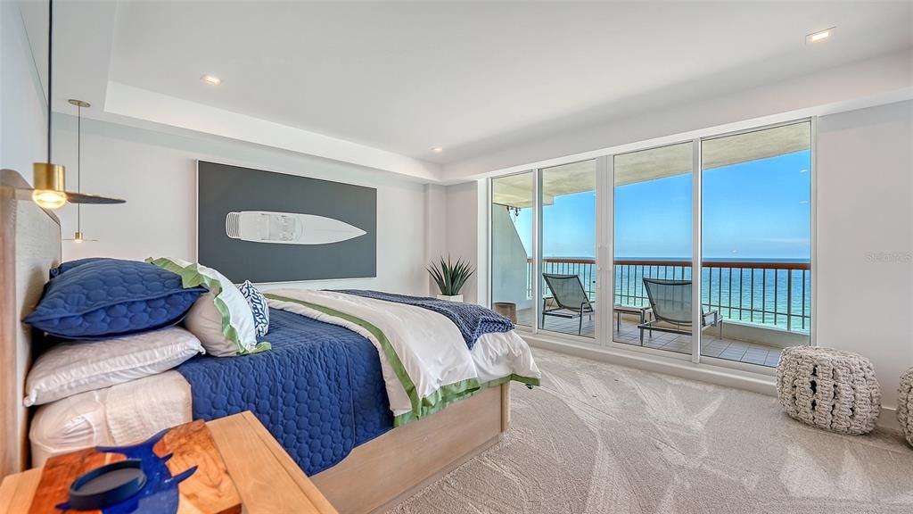 For Sale: $5,295,000 (3 beds, 3 baths, 2880 Square Feet)