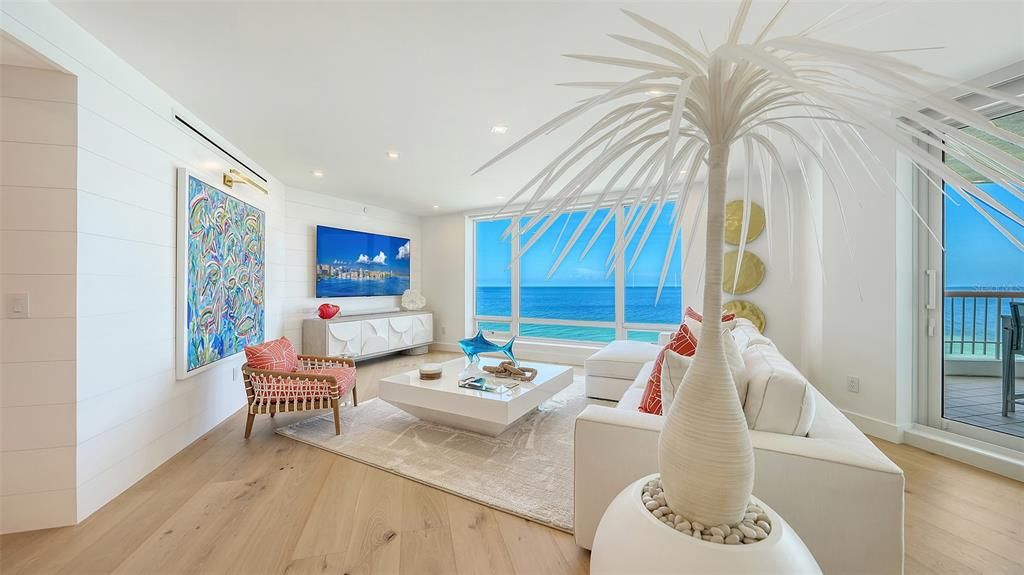 For Sale: $5,295,000 (3 beds, 3 baths, 2880 Square Feet)