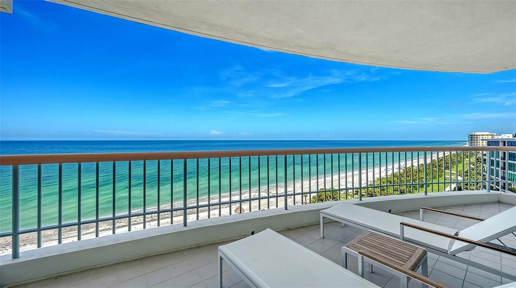 For Sale: $5,295,000 (3 beds, 3 baths, 2880 Square Feet)