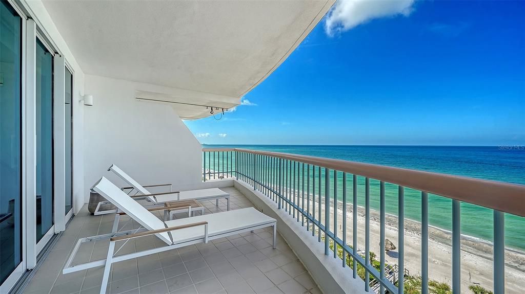 For Sale: $5,295,000 (3 beds, 3 baths, 2880 Square Feet)