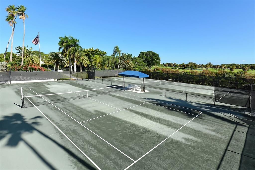 For Sale: $5,295,000 (3 beds, 3 baths, 2880 Square Feet)